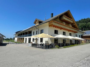 Ferienhof Eggental mit Müllers Vesperstüble